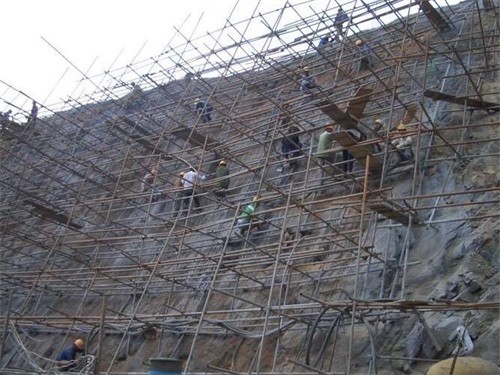 伊通公路桩基检测